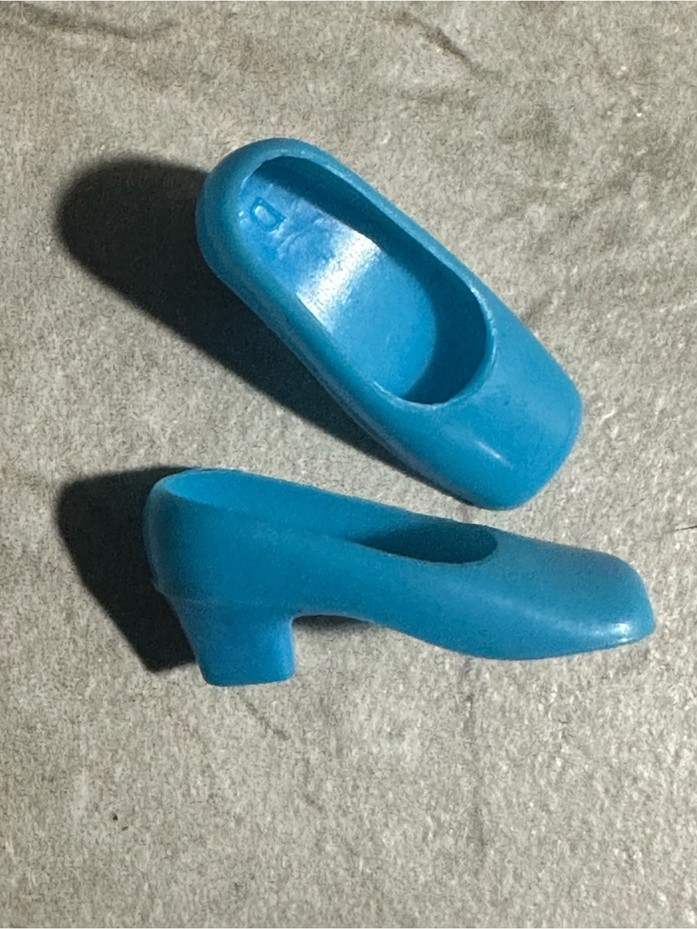 1960’s Barbie Japan shoes low heel blue square toe pumps vintage doll accessory